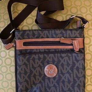 Crossbody bag